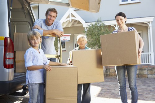 Moving day planning and unloading support for Greenford customers